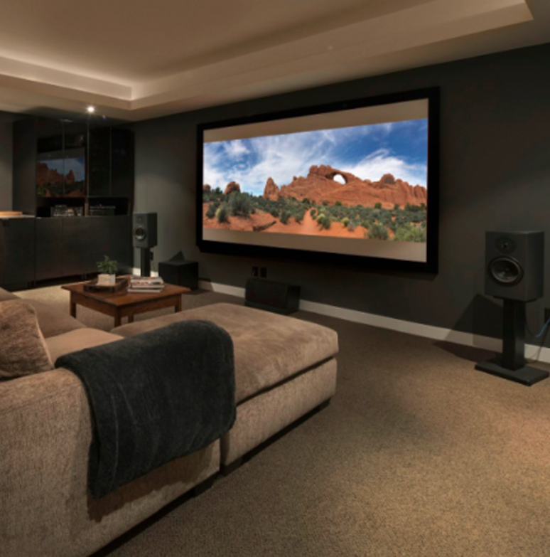 Elegant Home Theater Design and Intallation